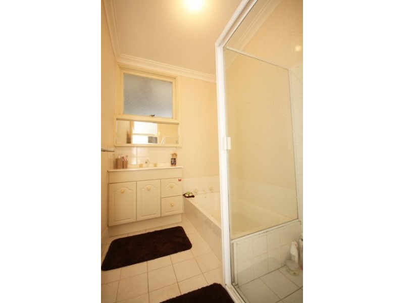 10A Crosbie Cresent, Middle Swan WA 6056