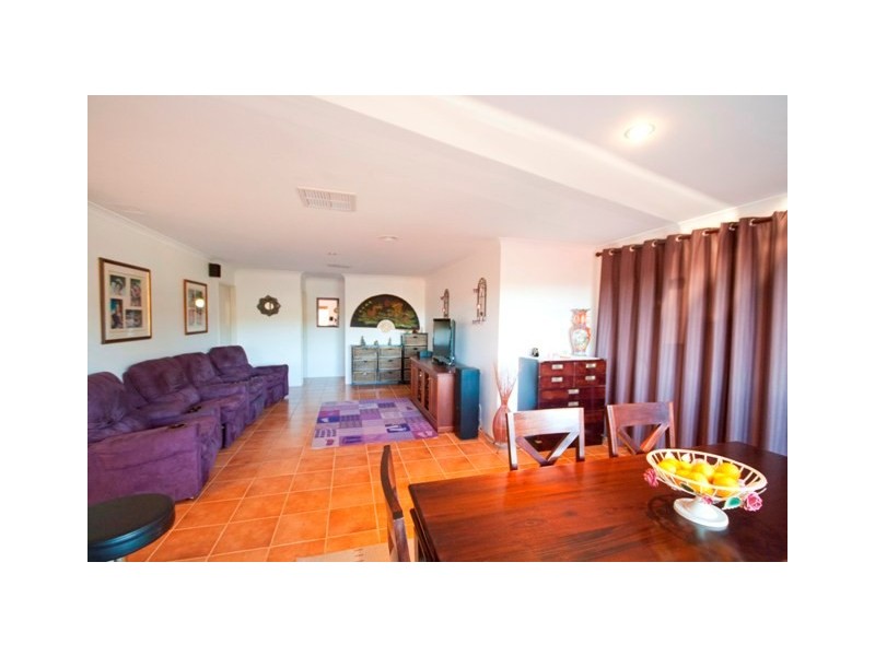 3 Cottingley Place, Swan View WA 6056