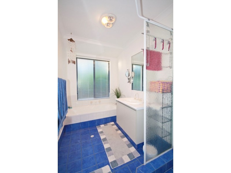 3 Cottingley Place, Swan View WA 6056