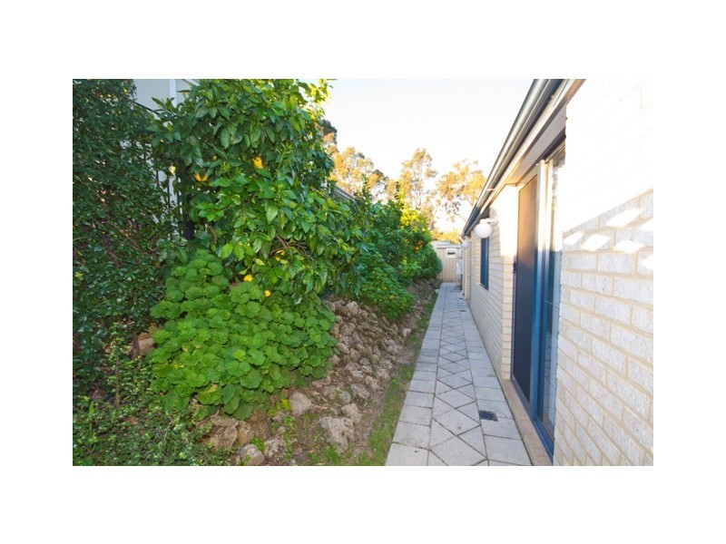 3 Cottingley Place, Swan View WA 6056