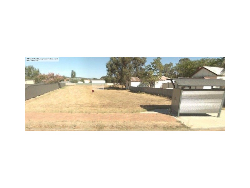 29 Russell Road, Burekup WA 6227