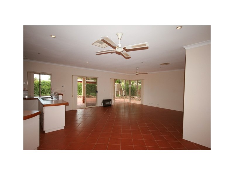 6A Parnell Parade, Bassendean WA 6054