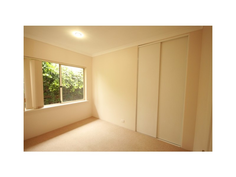 6A Parnell Parade, Bassendean WA 6054