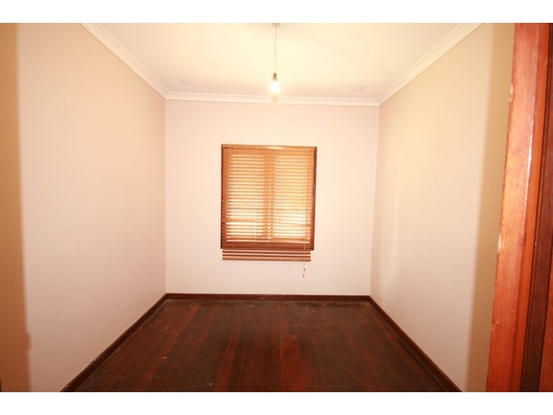 16 Bradshaw Street, Eden Hill WA 6054