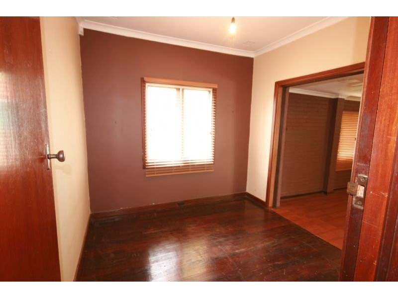 16 Bradshaw Street, Eden Hill WA 6054