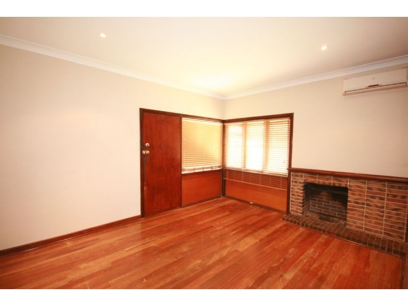 16 Bradshaw Street, Eden Hill WA 6054