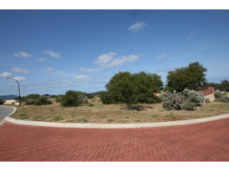 1 Kondinin Way, Dawesville WA 6211