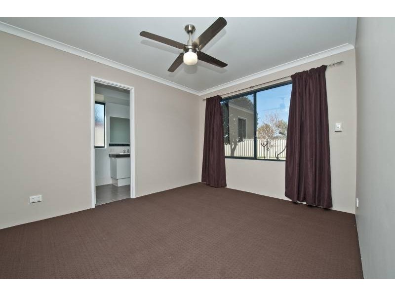 11 Pindi Court, South Guildford WA 6055