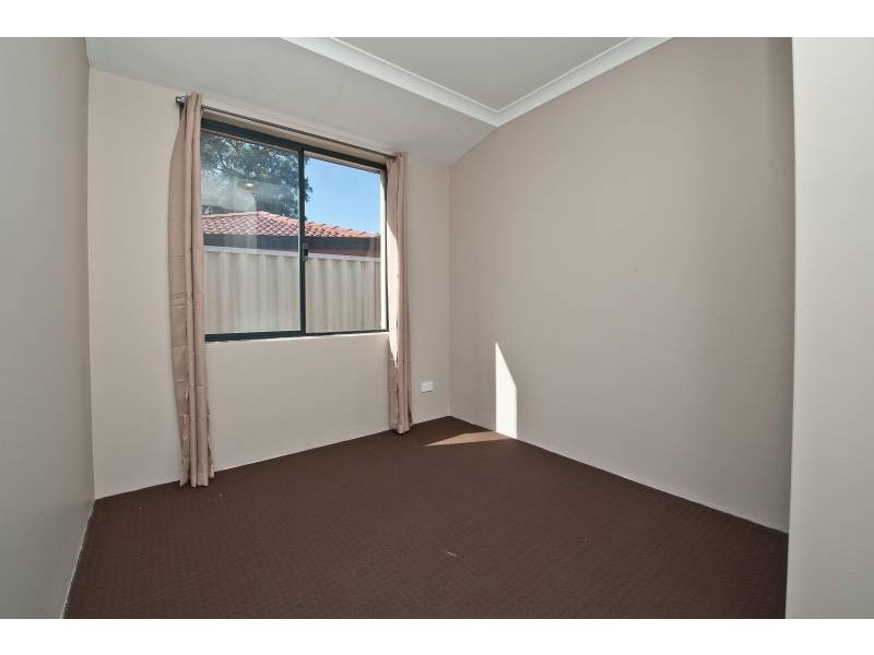 11 Pindi Court, South Guildford WA 6055