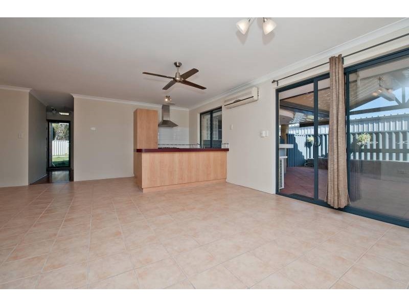 11 Pindi Court, South Guildford WA 6055