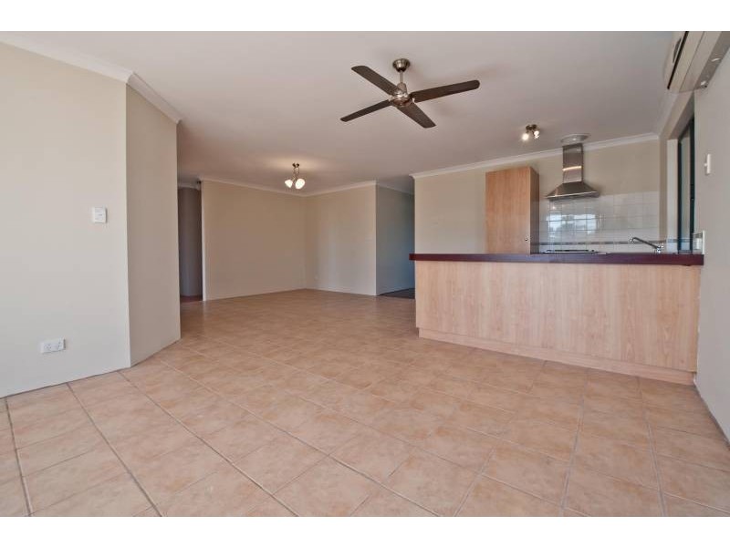 11 Pindi Court, South Guildford WA 6055