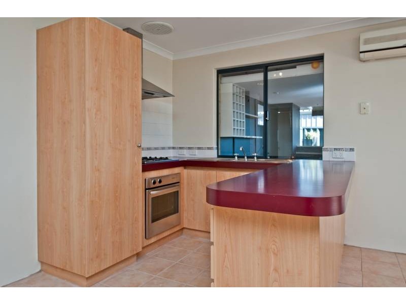 11 Pindi Court, South Guildford WA 6055