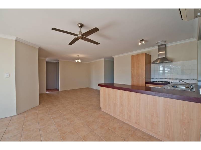 11 Pindi Court, South Guildford WA 6055