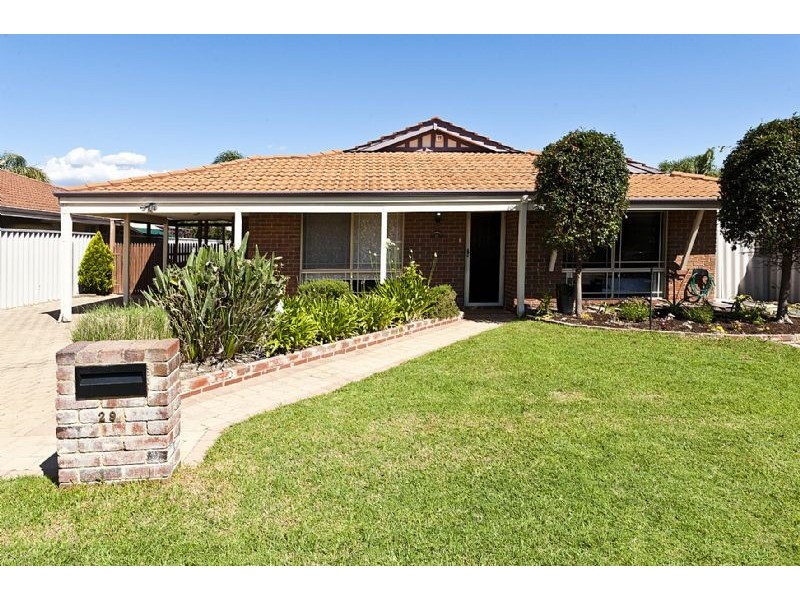 29 Beenan Elbow, South Guildford WA 6055