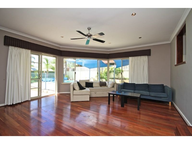 76 Francisco Street, Rivervale WA 6103