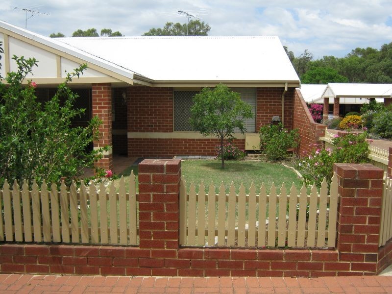 3/10 East Street, Guildford WA 6055