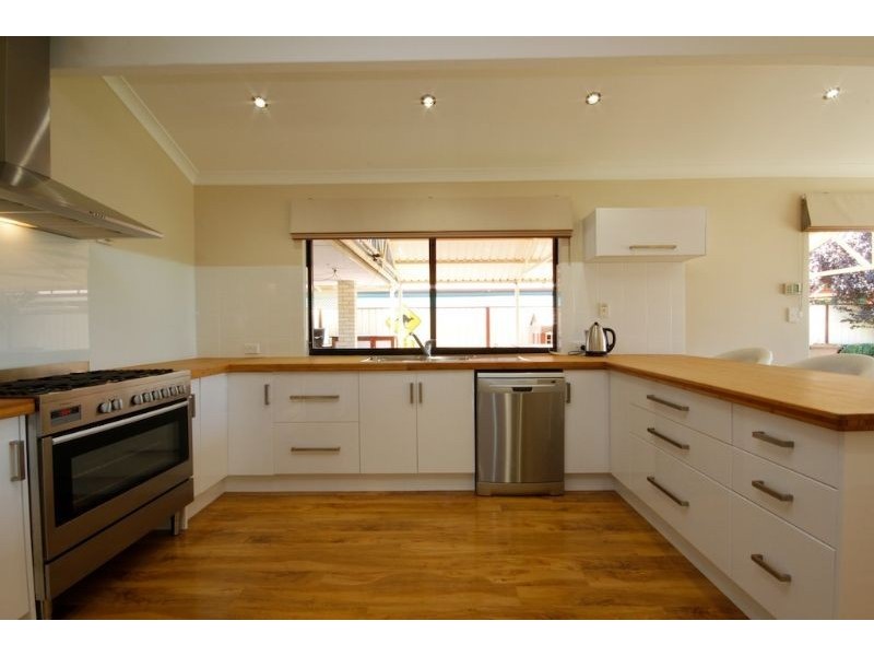 137 Waterhall Road, South Guildford WA 6055