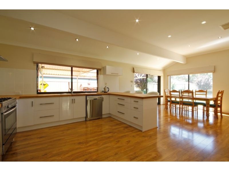 137 Waterhall Road, South Guildford WA 6055