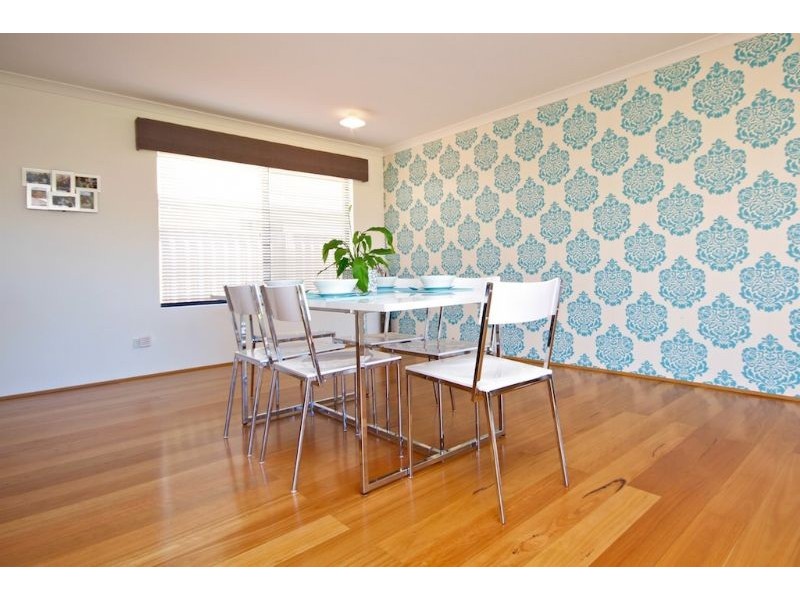 26 Januk Turn, South Guildford WA 6055