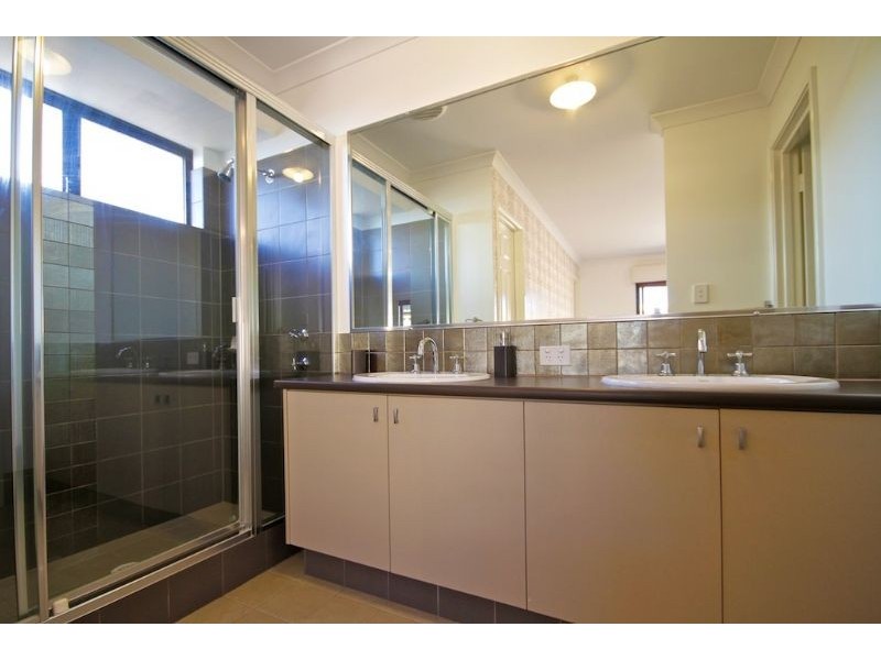 26 Januk Turn, South Guildford WA 6055