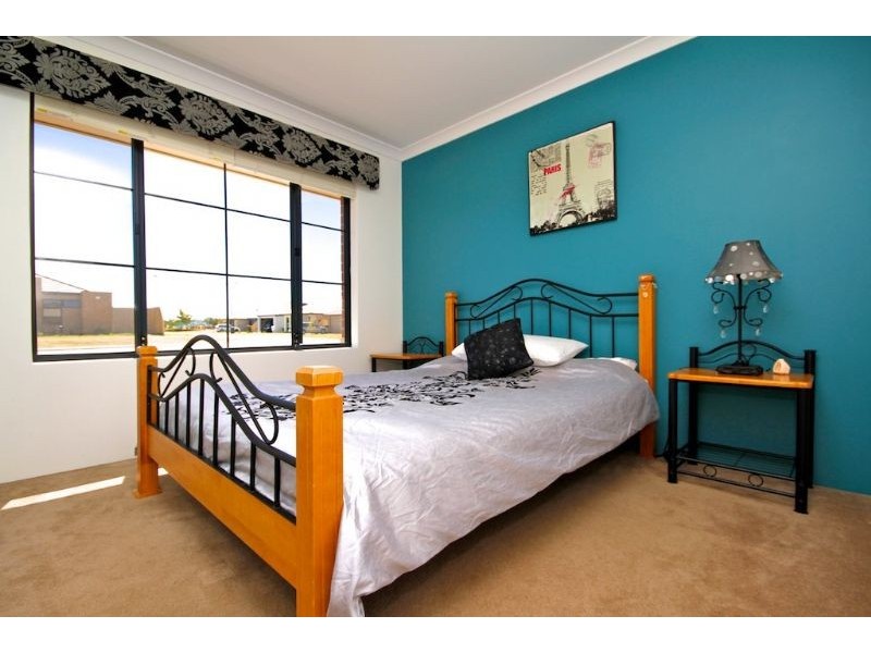 26 Januk Turn, South Guildford WA 6055