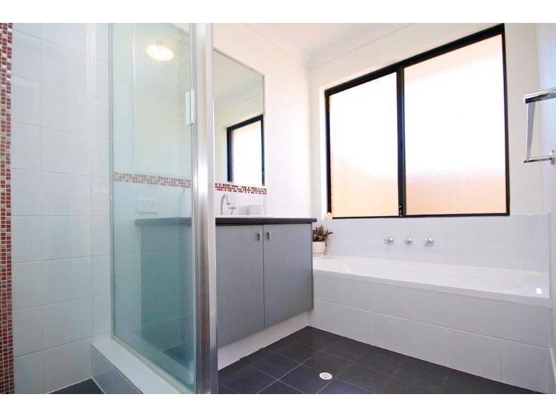 26 Januk Turn, South Guildford WA 6055