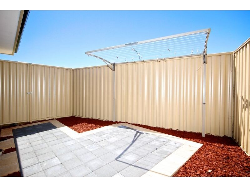 26 Januk Turn, South Guildford WA 6055