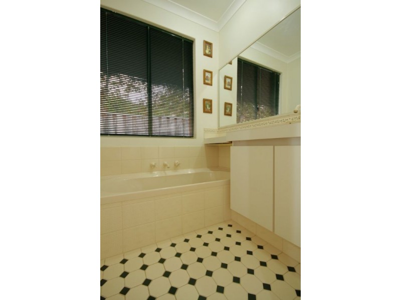 3 Earlsferry Court, Bassendean WA 6054