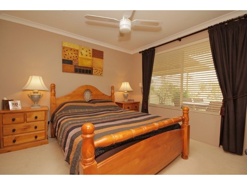 18 Coomer Elbow, South Guildford WA 6055