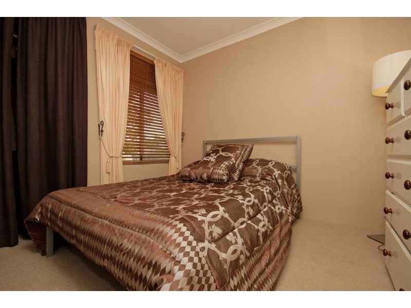 18 Coomer Elbow, South Guildford WA 6055