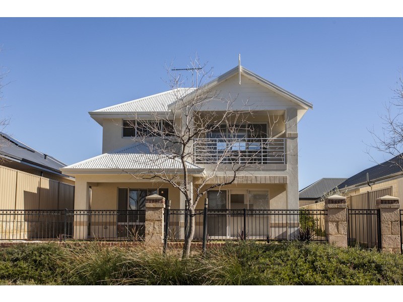 10 Laverstock Street, South Guildford WA 6055