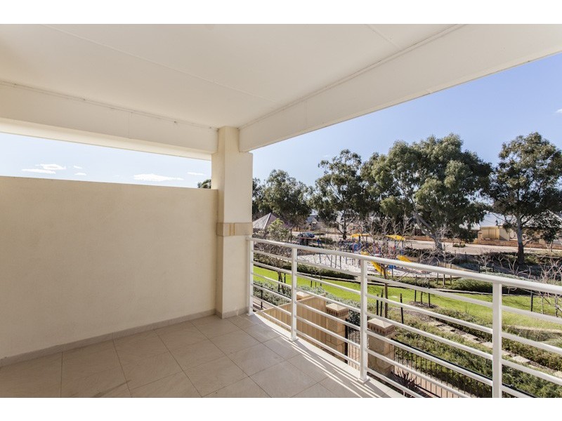 10 Laverstock Street, South Guildford WA 6055