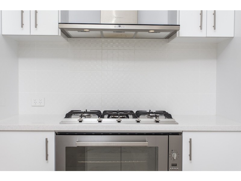 10 Laverstock Street, South Guildford WA 6055