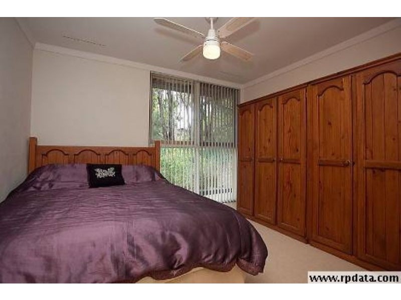 10 Crayden Road, Kalamunda WA 6076