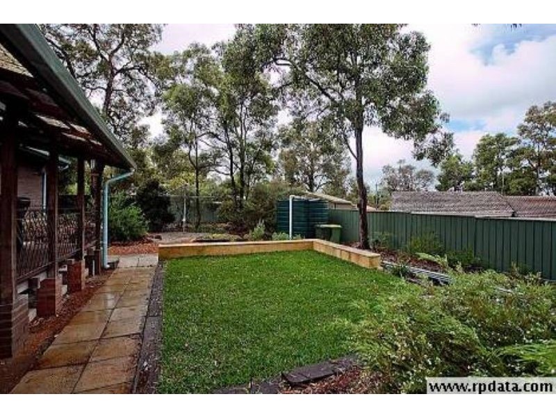 10 Crayden Road, Kalamunda WA 6076