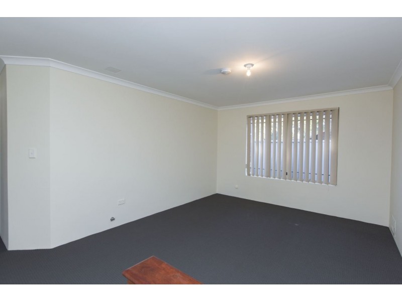 1/131 West Road, Bassendean WA 6054