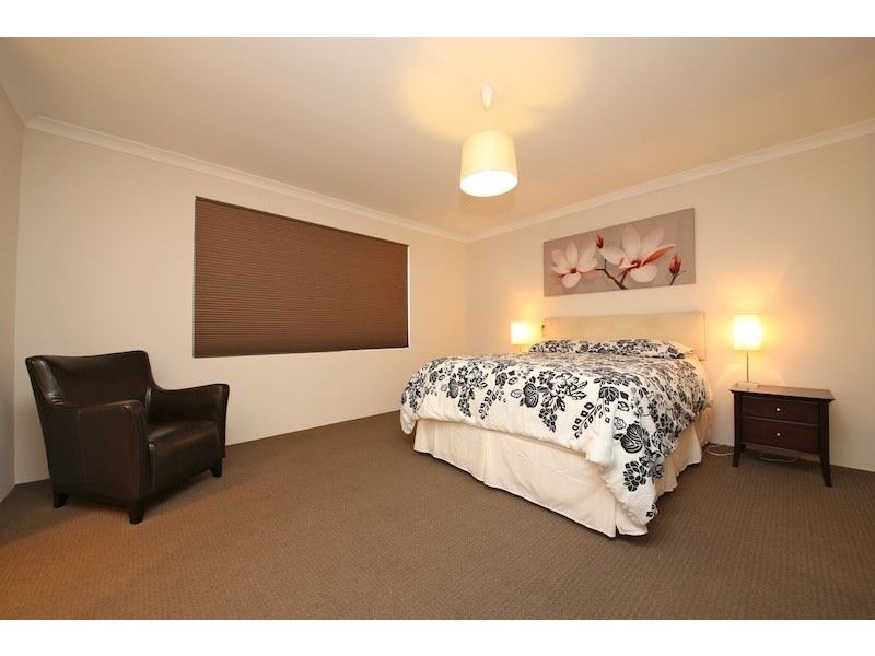 14 Nyinda Entrance, South Guildford WA 6055