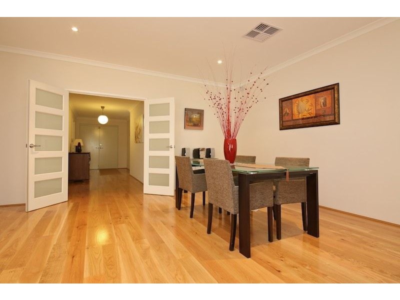 14 Nyinda Entrance, South Guildford WA 6055