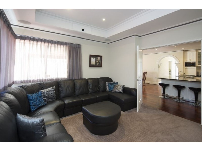 19 Palmerston street, Bassendean WA 6054