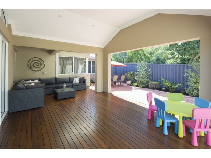 19 Palmerston street, Bassendean WA 6054