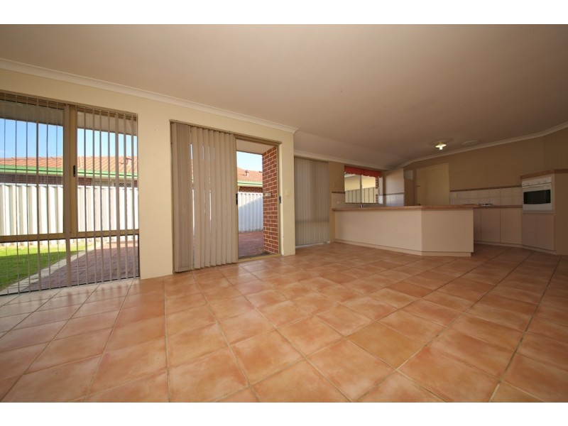 7 Werang Entrance, South Guildford WA 6055