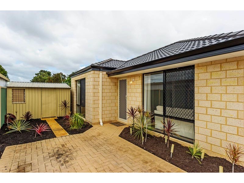 61A Bushby Street, Midvale WA 6056