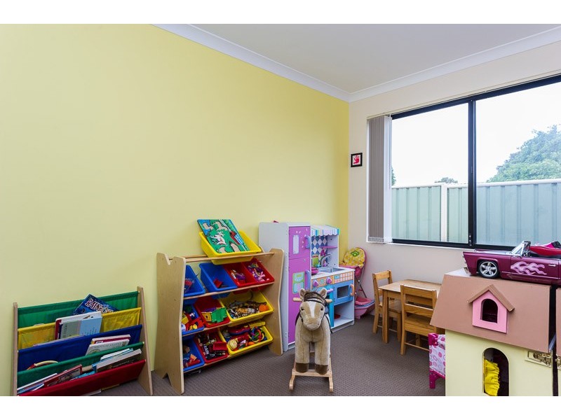 61A Bushby Street, Midvale WA 6056