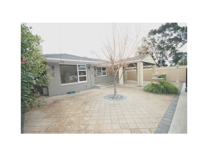 1/128A West Road, Bassendean WA 6054