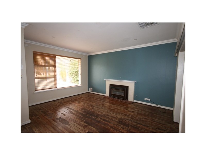 1/128A West Road, Bassendean WA 6054