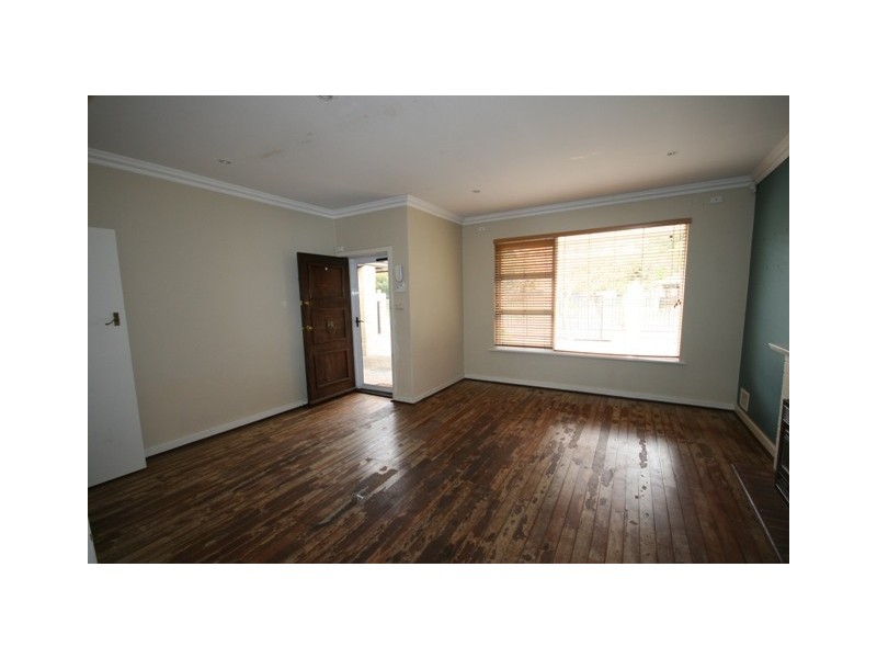 1/128A West Road, Bassendean WA 6054