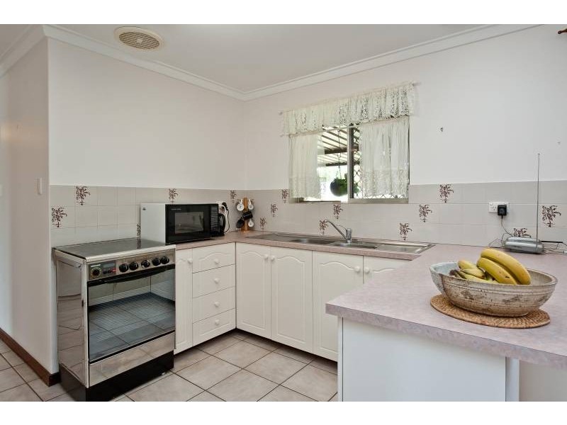 4/2 Cothill Court, Eden Hill WA 6054