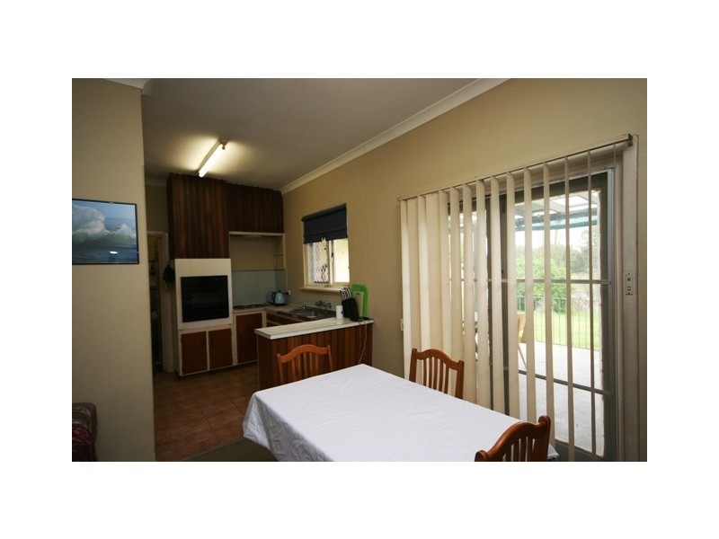 11 Beverley Terrace, South Guildford WA 6055