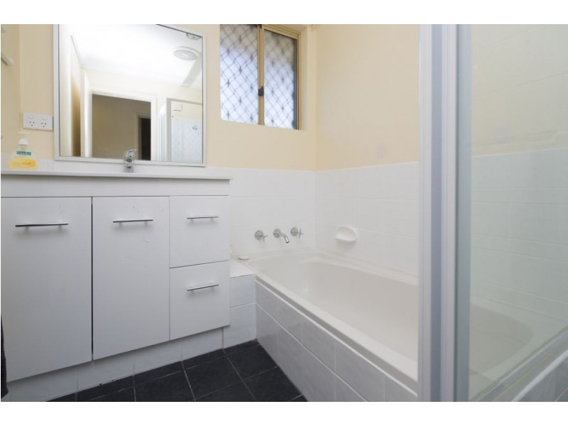 4/119 Hamilton Street, Bassendean WA 6054