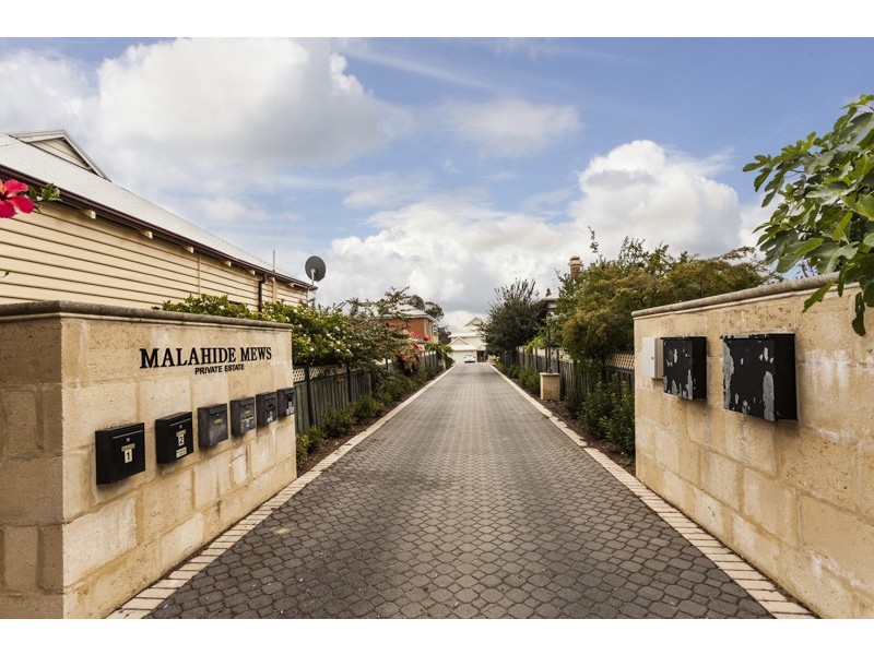 2/138A Queens Roads, South Guildford WA 6055